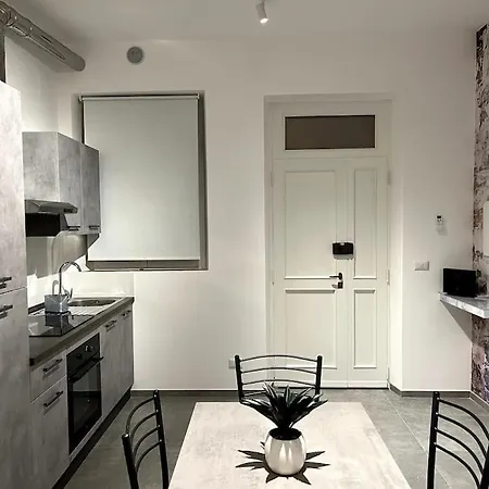 La Petite Maison